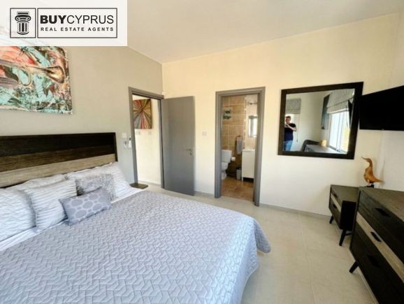 Image No.12-3 Bed Villa for sale