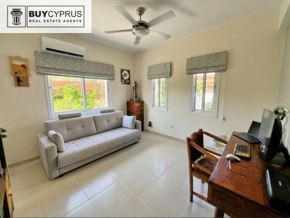 Image No.13-3 Bed Villa for sale