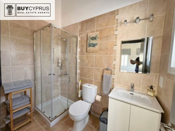 Image No.18-3 Bed Villa for sale