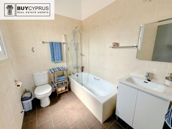 Image No.19-3 Bed Villa for sale