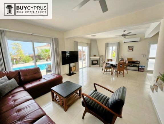 Image No.6-3 Bed Villa for sale