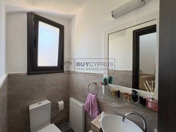 Detached Villa For Sale  in  Peyia