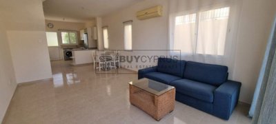 Town House For Sale  in  Universal