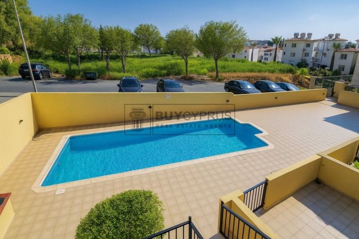 Image No.8-2 Bed Townhouse for sale