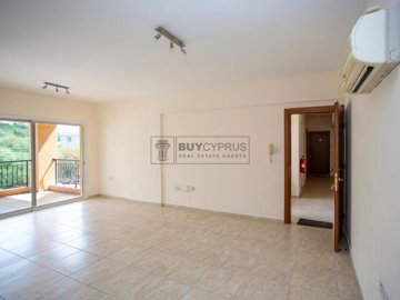 Apartment For Sale  in  Chlorakas