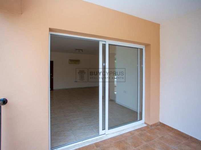 Image No.21-2 Bed Apartment for sale