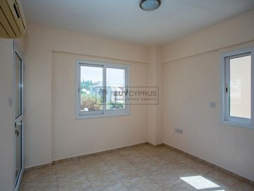 Apartment For Sale  in  Chlorakas