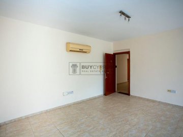 Apartment For Sale  in  Chlorakas