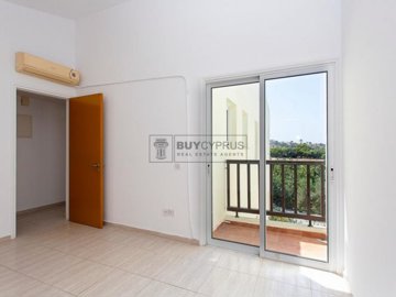 Detached Villa For Sale  in  Chlorakas