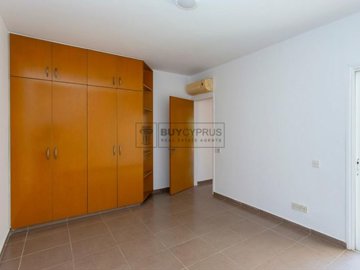 Town House For Sale  in  Chlorakas