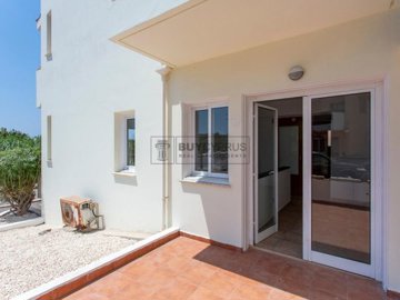 Town House For Sale  in  Chlorakas