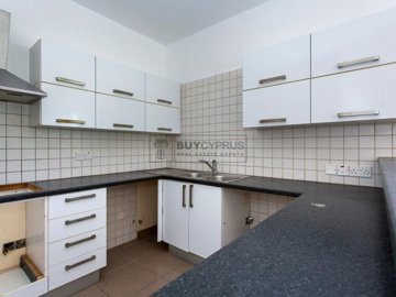 Town House For Sale  in  Chlorakas