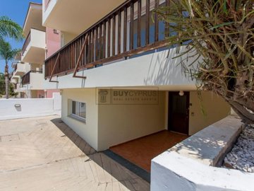 Town House For Sale  in  Chlorakas