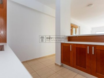 Town House For Sale  in  Chlorakas