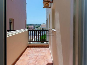 Town House For Sale  in  Chlorakas