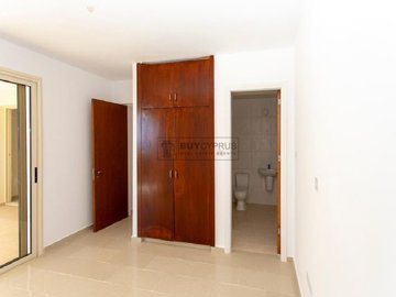Apartment For Sale  in  Peyia
