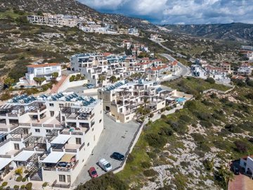 Apartment For Sale  in  Peyia