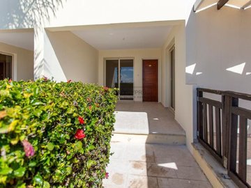 Apartment For Sale  in  Peyia