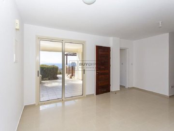 Apartment For Sale  in  Peyia