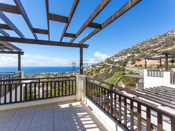 Apartment For Sale  in  Peyia
