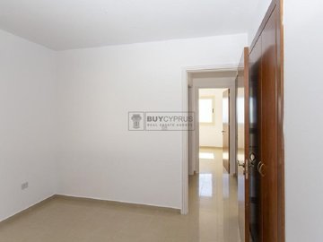 Apartment For Sale  in  Peyia