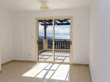 Apartment For Sale  in  Peyia