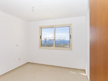 Apartment For Sale  in  Peyia