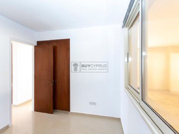 Apartment For Sale  in  Peyia