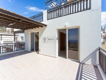 Apartment For Sale  in  Peyia