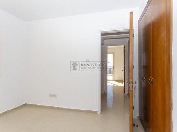 Apartment For Sale  in  Peyia