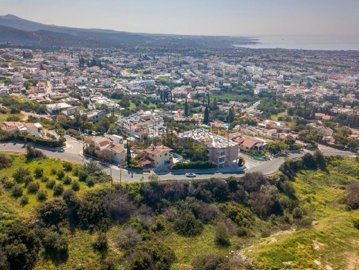 Studio For Sale  in  Peyia