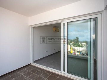 Apartment For Sale  in  Peyia