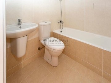 Apartment For Sale  in  Peyia