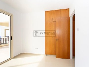 Apartment For Sale  in  Peyia