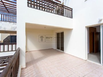 Apartment For Sale  in  Peyia
