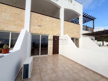 Studio For Sale  in  Peyia