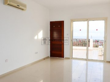 Studio For Sale  in  Peyia