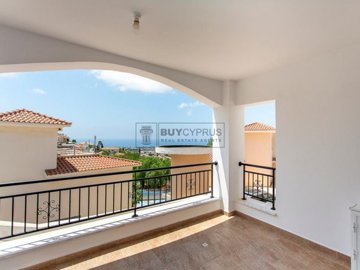 Studio For Sale  in  Peyia