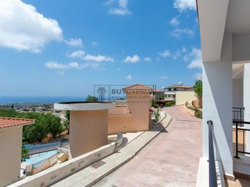 Studio For Sale  in  Peyia