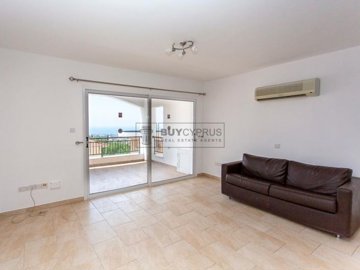 Studio For Sale  in  Peyia