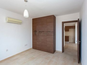 Apartment For Sale  in  Peyia
