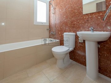 Apartment For Sale  in  Peyia