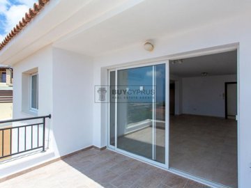 Apartment For Sale  in  Peyia