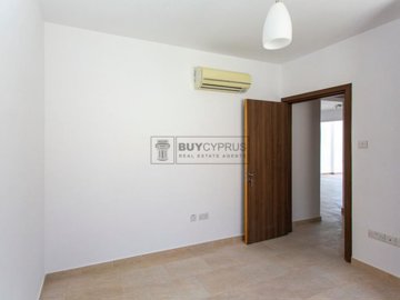 Apartment For Sale  in  Peyia