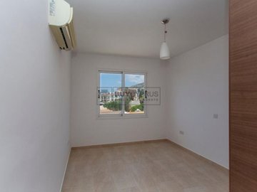 Apartment For Sale  in  Peyia