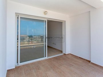 Apartment For Sale  in  Peyia