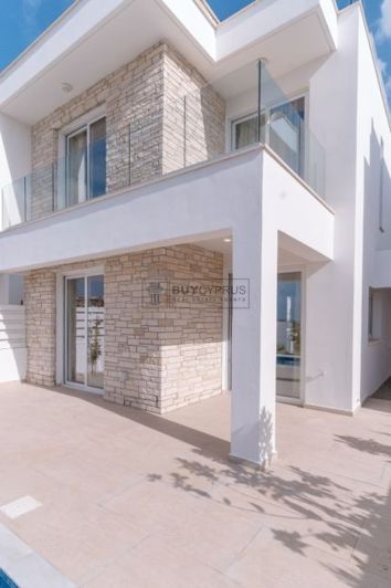 Image No.2-Villa de 3 chambres à vendre à Peyia