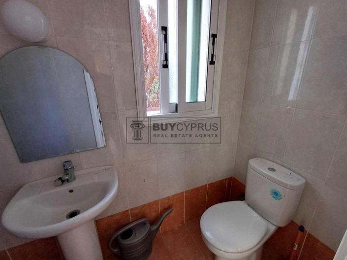 Image No.20-2 Bed Villa for sale