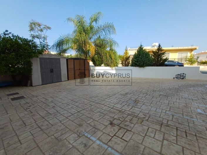 Image No.35-2 Bed Villa for sale