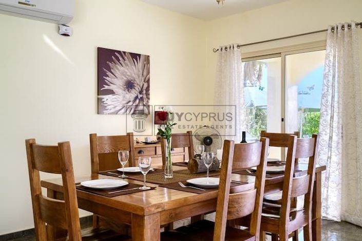 Image No.10-Villa de 4 chambres à vendre à Sea Caves